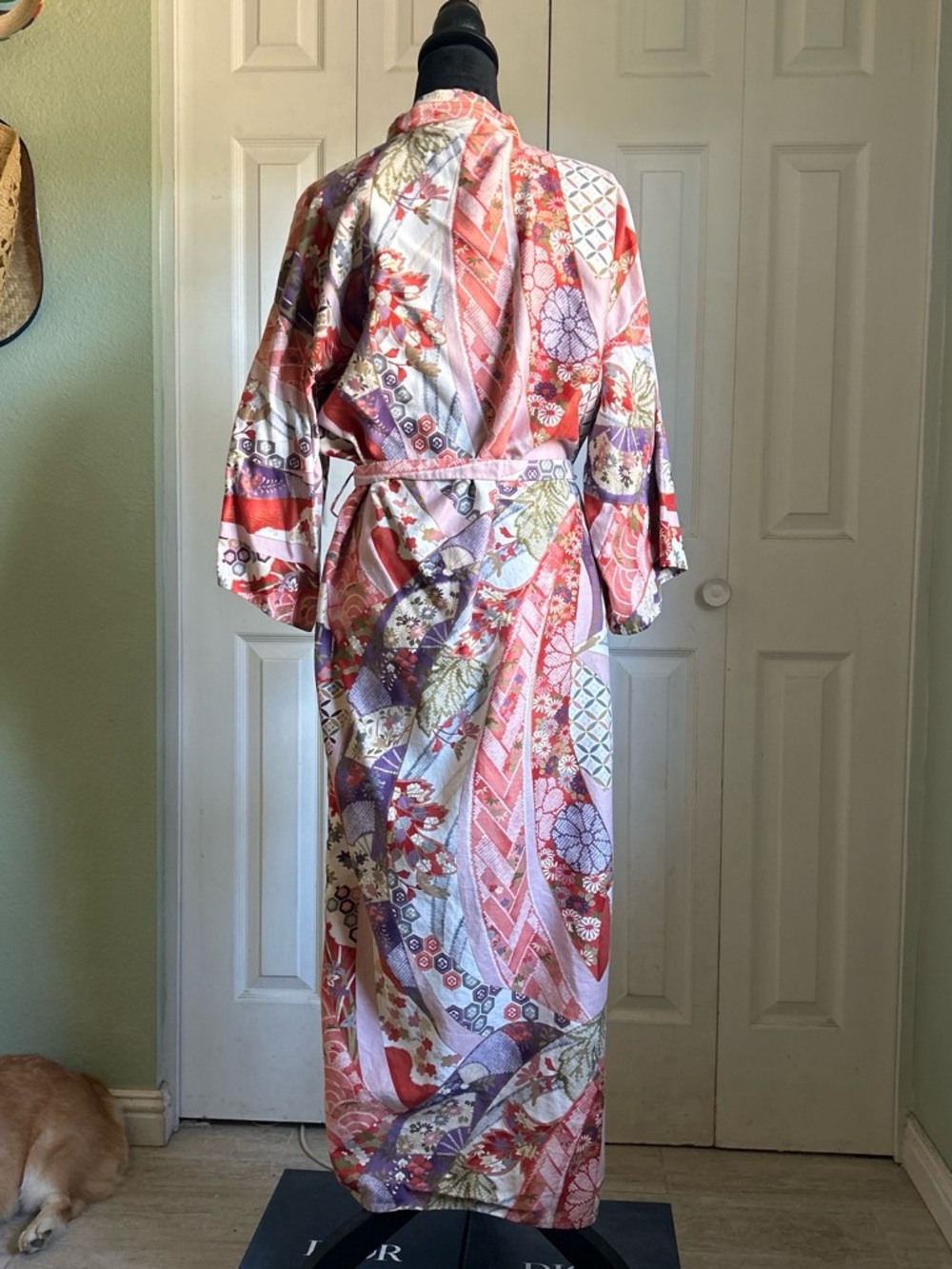Abstract Geometric Floral Kimono Robe - Picture 8 of 9